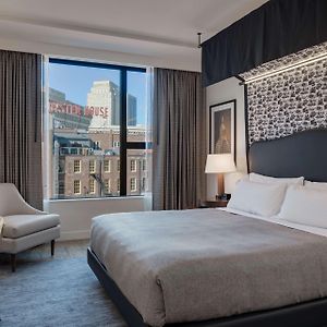 Premium King Room